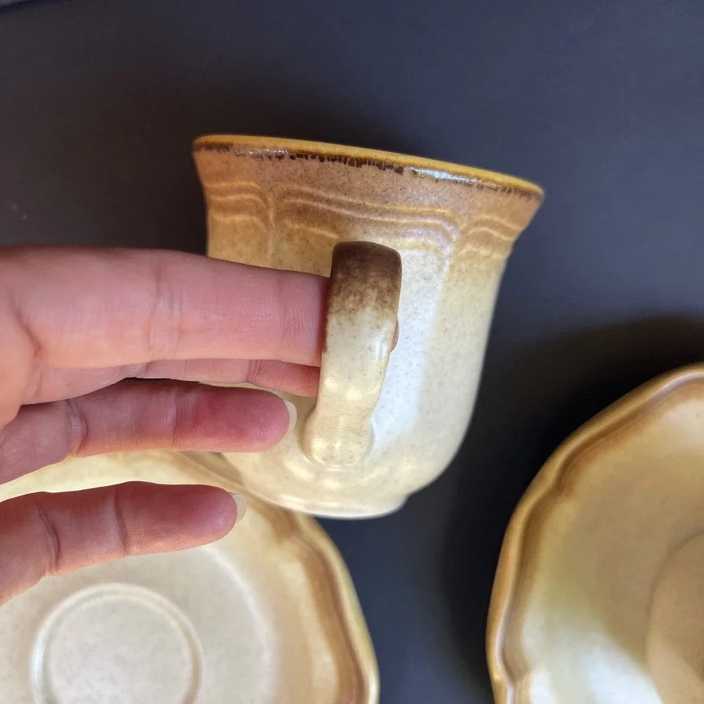 VTG Mikasa Whole Wheat E8000 Cups & Saucers Set of 2 Japan Stoneware EUC